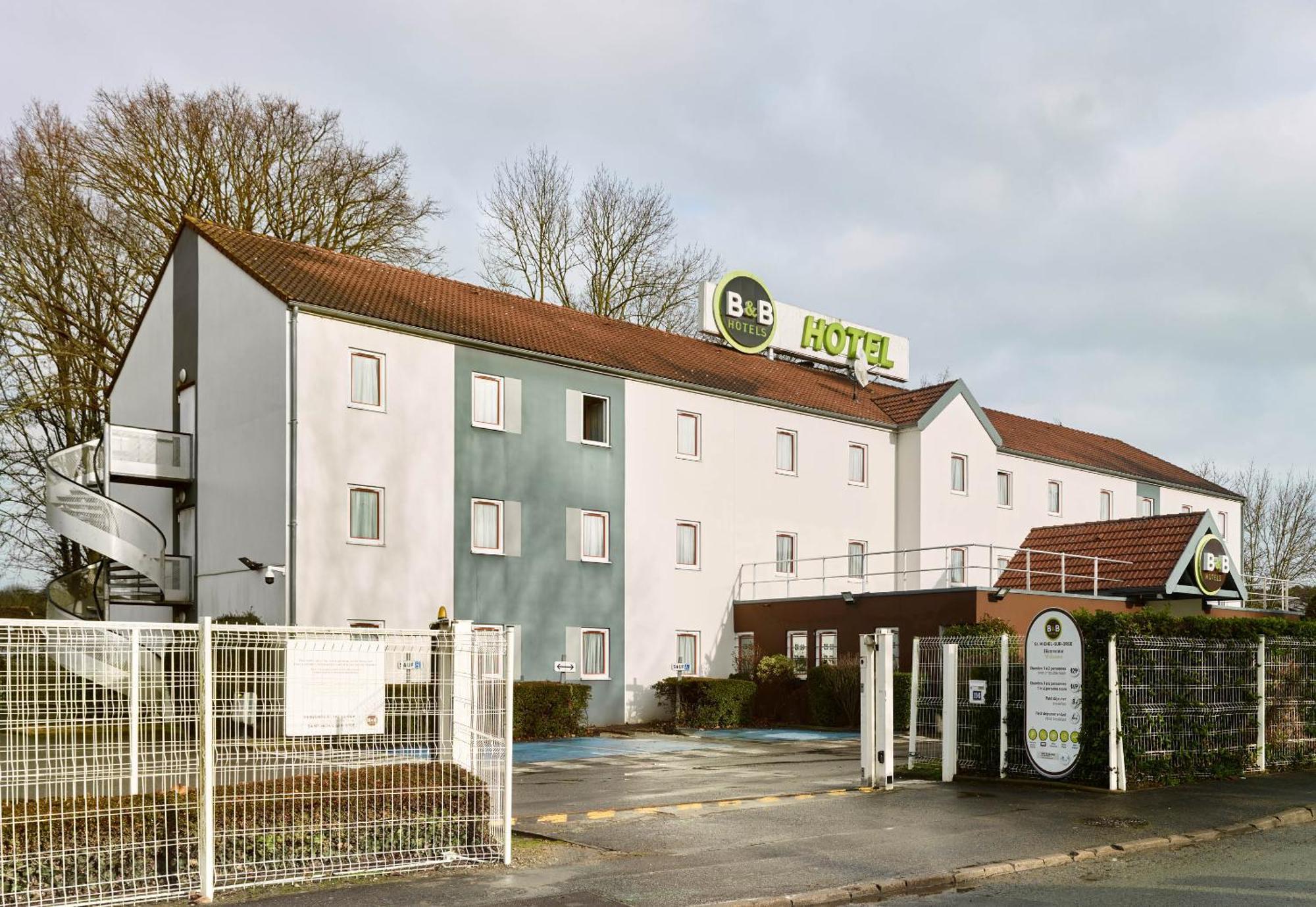 B&B Hotel Saint-Michel Sur Orge Bagian luar foto