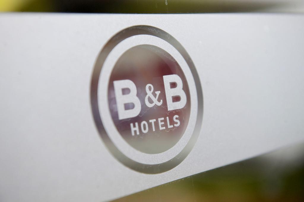 B&B Hotel Saint-Michel Sur Orge Bagian luar foto