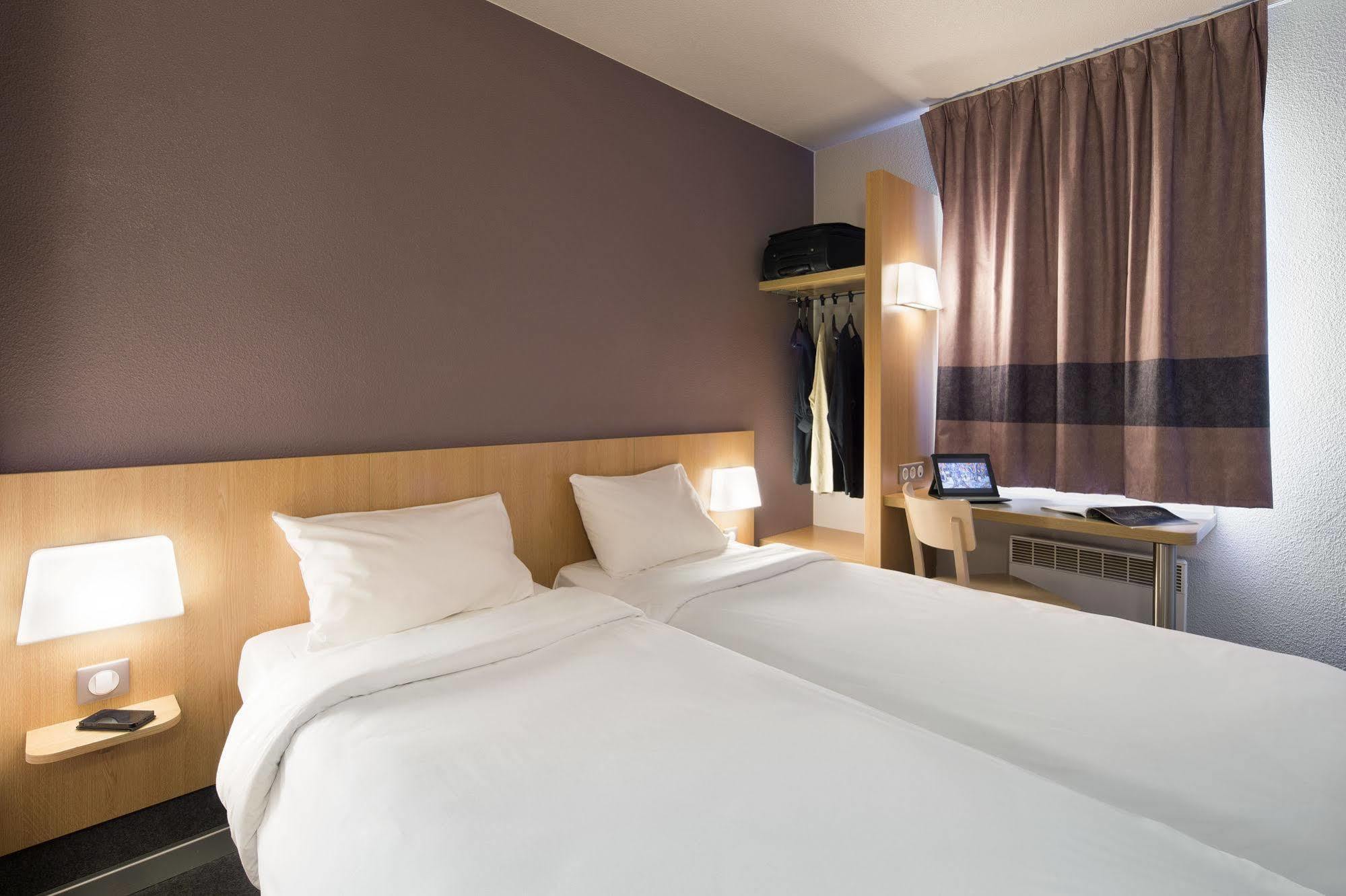 B&B Hotel Saint-Michel Sur Orge Bagian luar foto